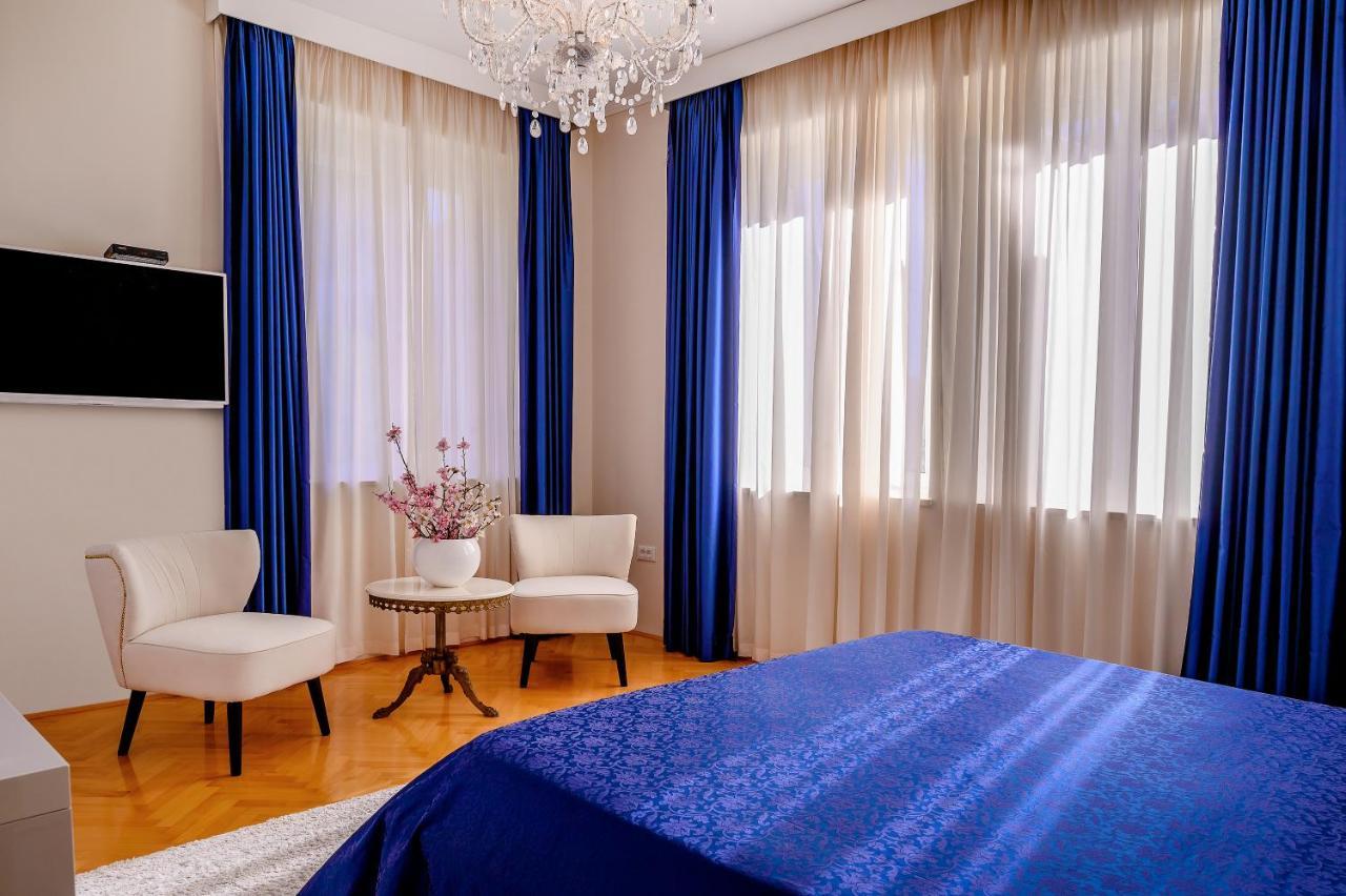 Palace Schoen Milesi - Esense Of Prestige - Private Pool - Free Parking - Old Money Style Luxury Rooms - Walking Distance To The Old Town, The Beach And All Amenities - Buralux Properties Split Exterior foto